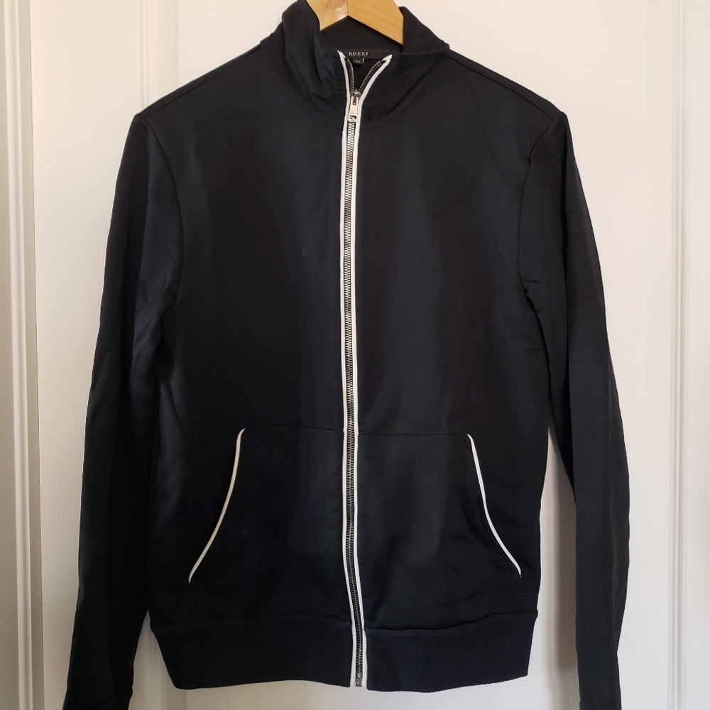 Gucci zip up Black with white trim Size Medium